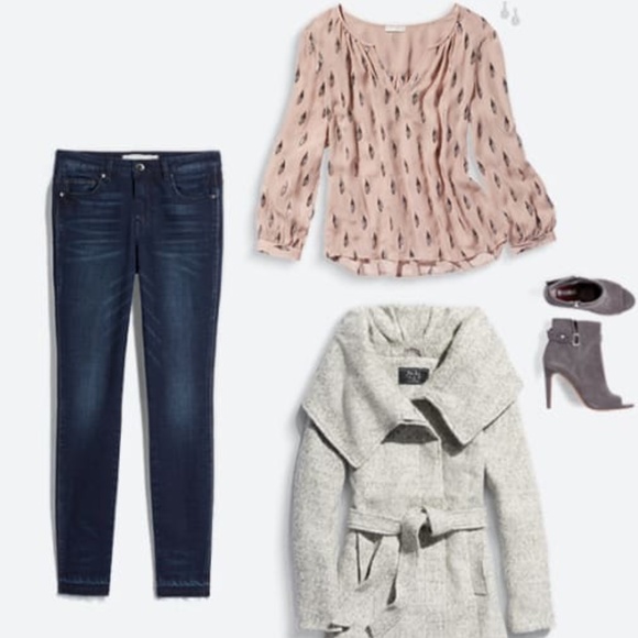 Statement - Alicia Released Hem Skinny Jean - Picture 1 of 2